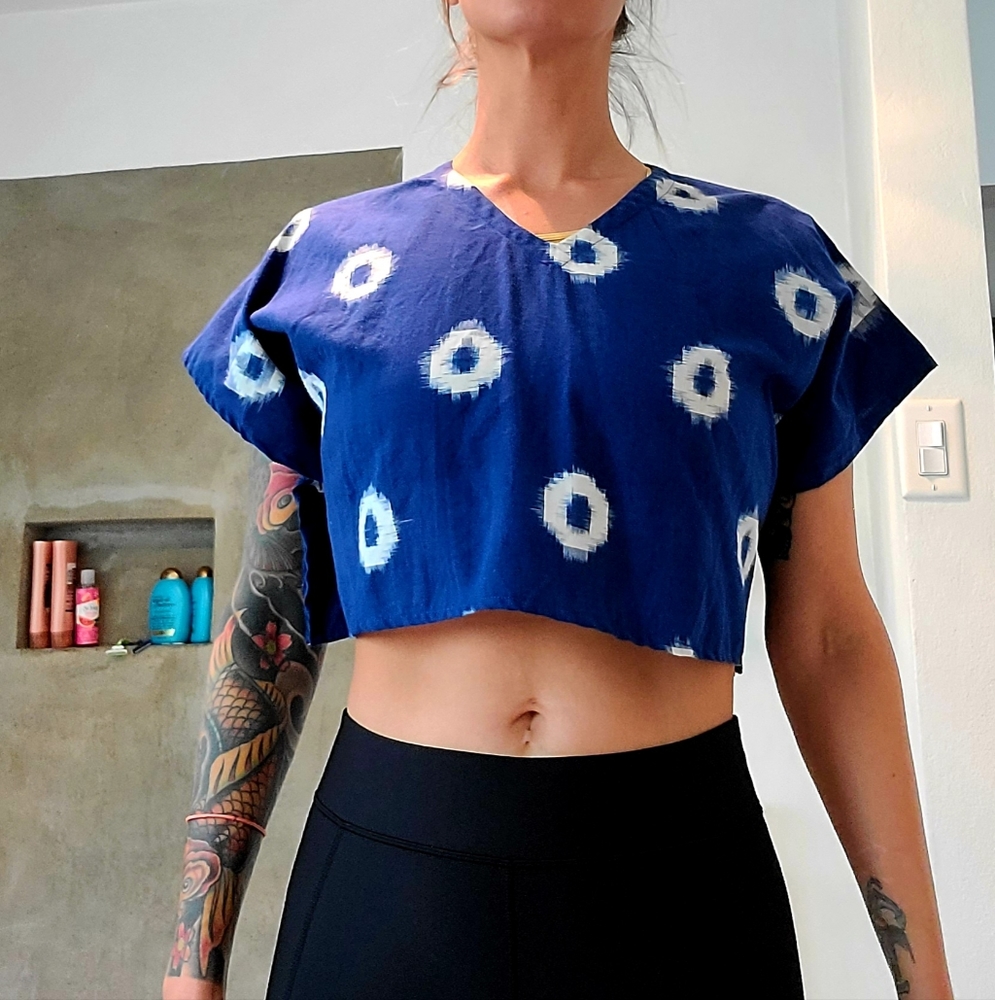 Boutique Crop